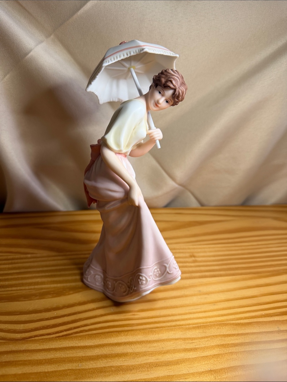 Homco Home Interiors "Pearl" Figurine #14004-04 (2004) - AS IS / READ